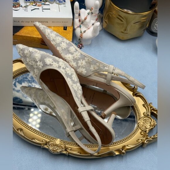 🆕 KURT GEIGER LONDON 🧿 NWOB Belgravia Floral Mesh Sling Back Heel, Cream Sz 7 - Picture 10 of 15
